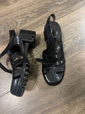 Black Women's Chunky Jelly Sandals